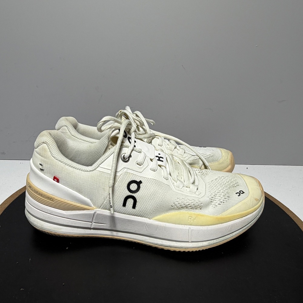 On Running The Roger Pro Women 9.5 Athletic Tennis Shoes White Sand‎ Athleisure